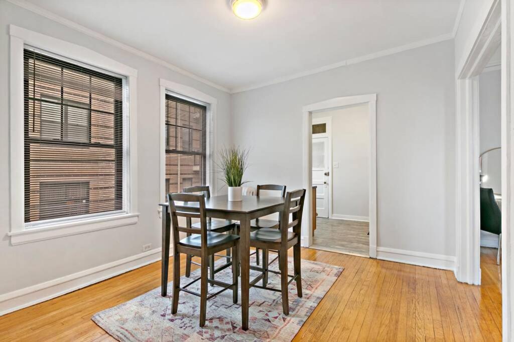 שיקגו Well-Furnished 1Br Apt In Popular Spot - Belmont J3 מראה חיצוני תמונה