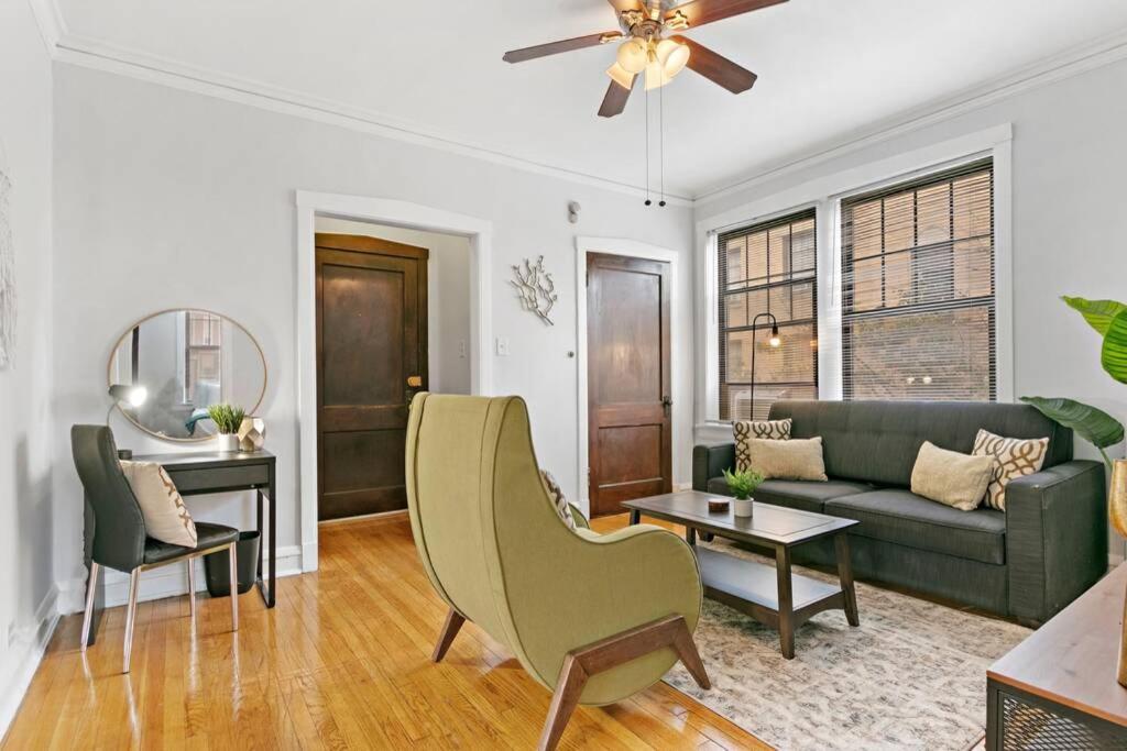 שיקגו Well-Furnished 1Br Apt In Popular Spot - Belmont J3 מראה חיצוני תמונה